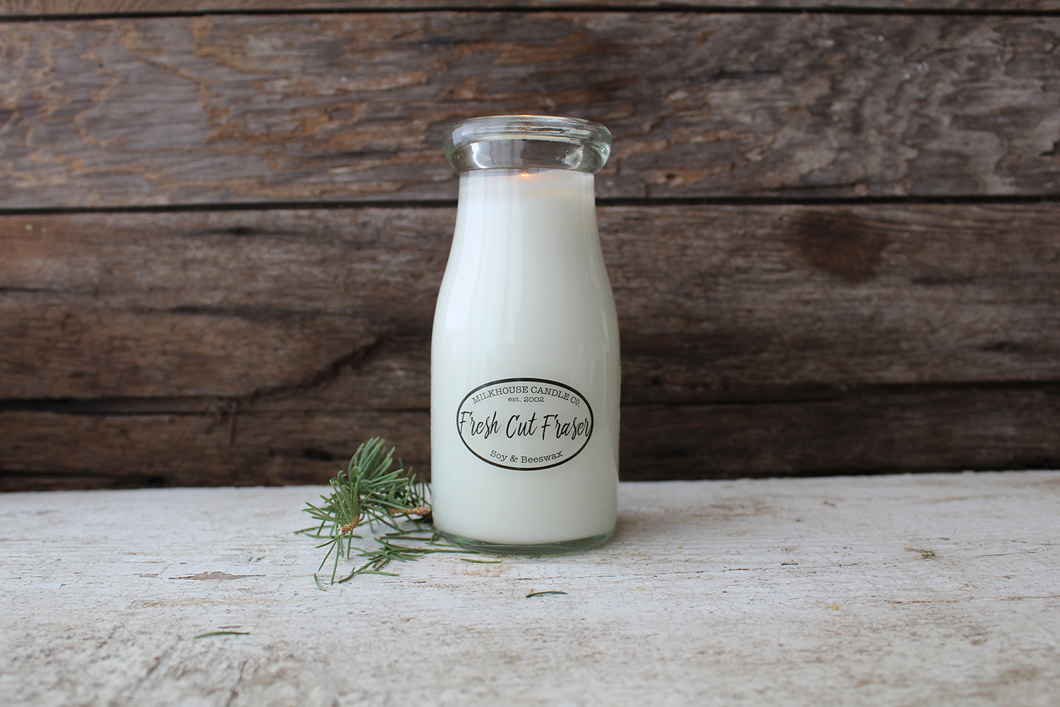 MILKHOUSE CANDLE Fresh Cut Fraser αρωματικό κερί MILKBOTTLE (227 g)