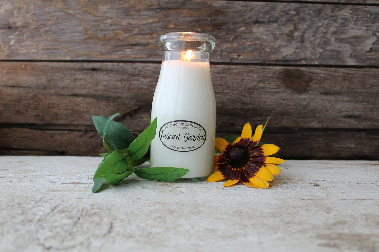 MILKHOUSE CANDLE Tuscan Garden αρωματικό κερί MILKBOTTLE (227 g)