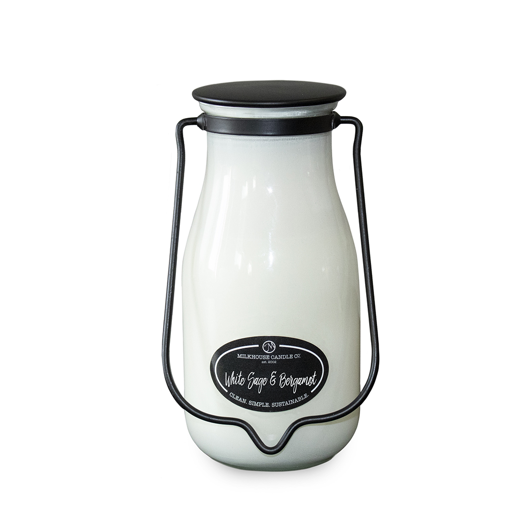 MILKHOUSE CANDLE Αρωματικό κερί Λευκό Φασκόμηλο & Περγαμόντο Μπουκάλι γάλακτος μεγάλο 396 γρ.